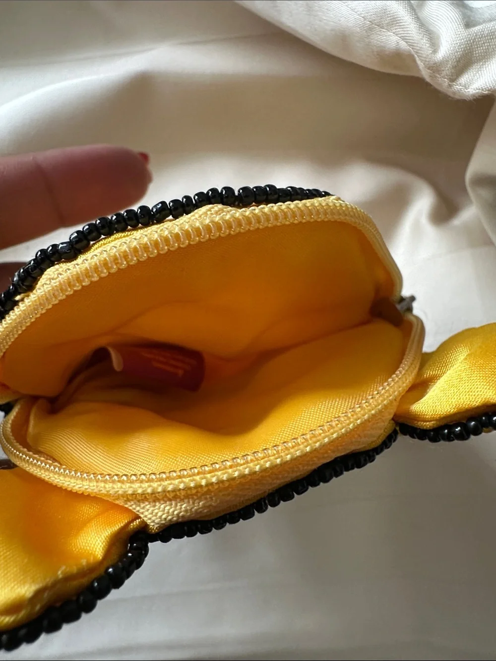 Walt Disney Winnie the Pooh coin purse beat it Winnie the Pooh coin bag